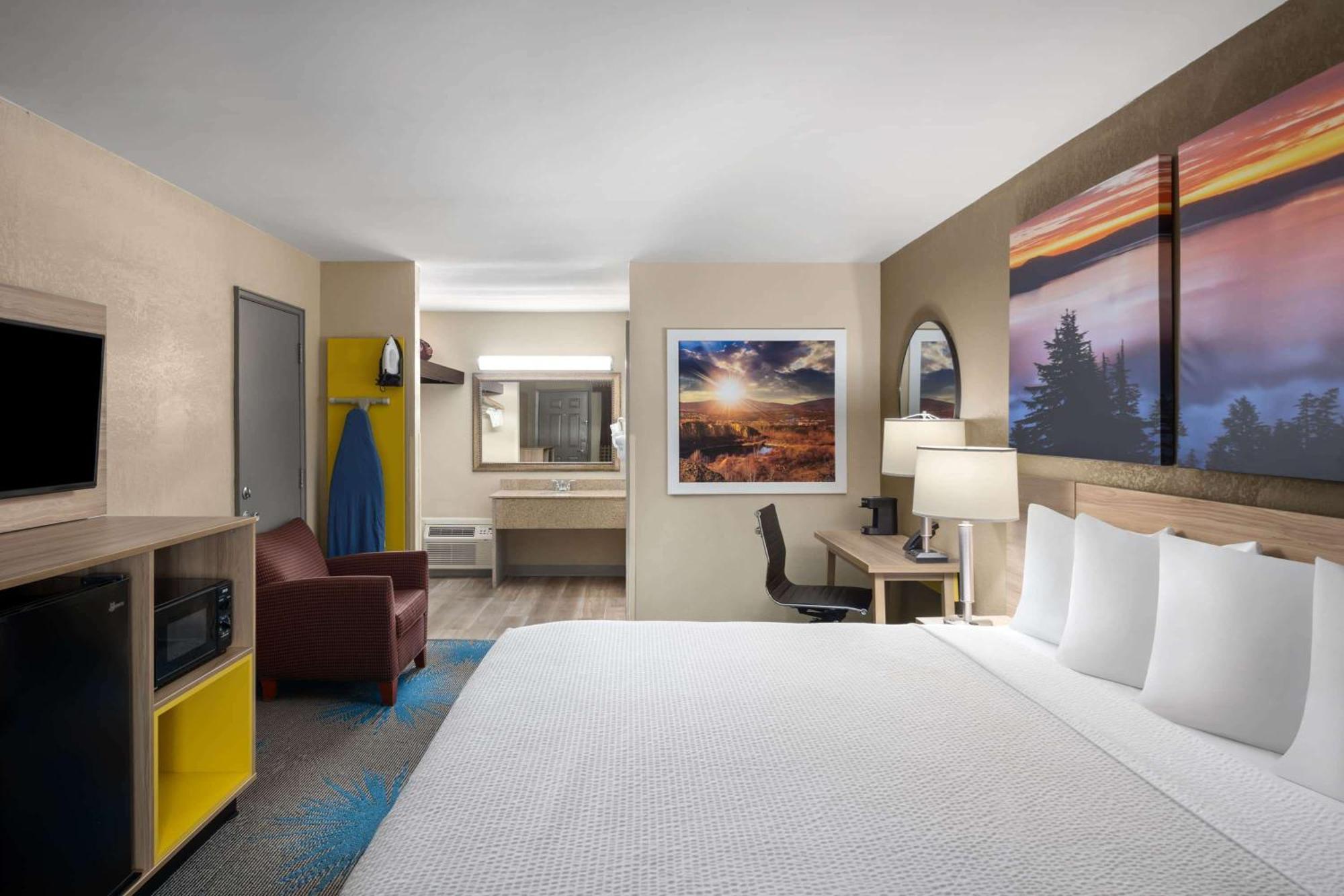 Days Inn By Wyndham Klamath Falls Esterno foto