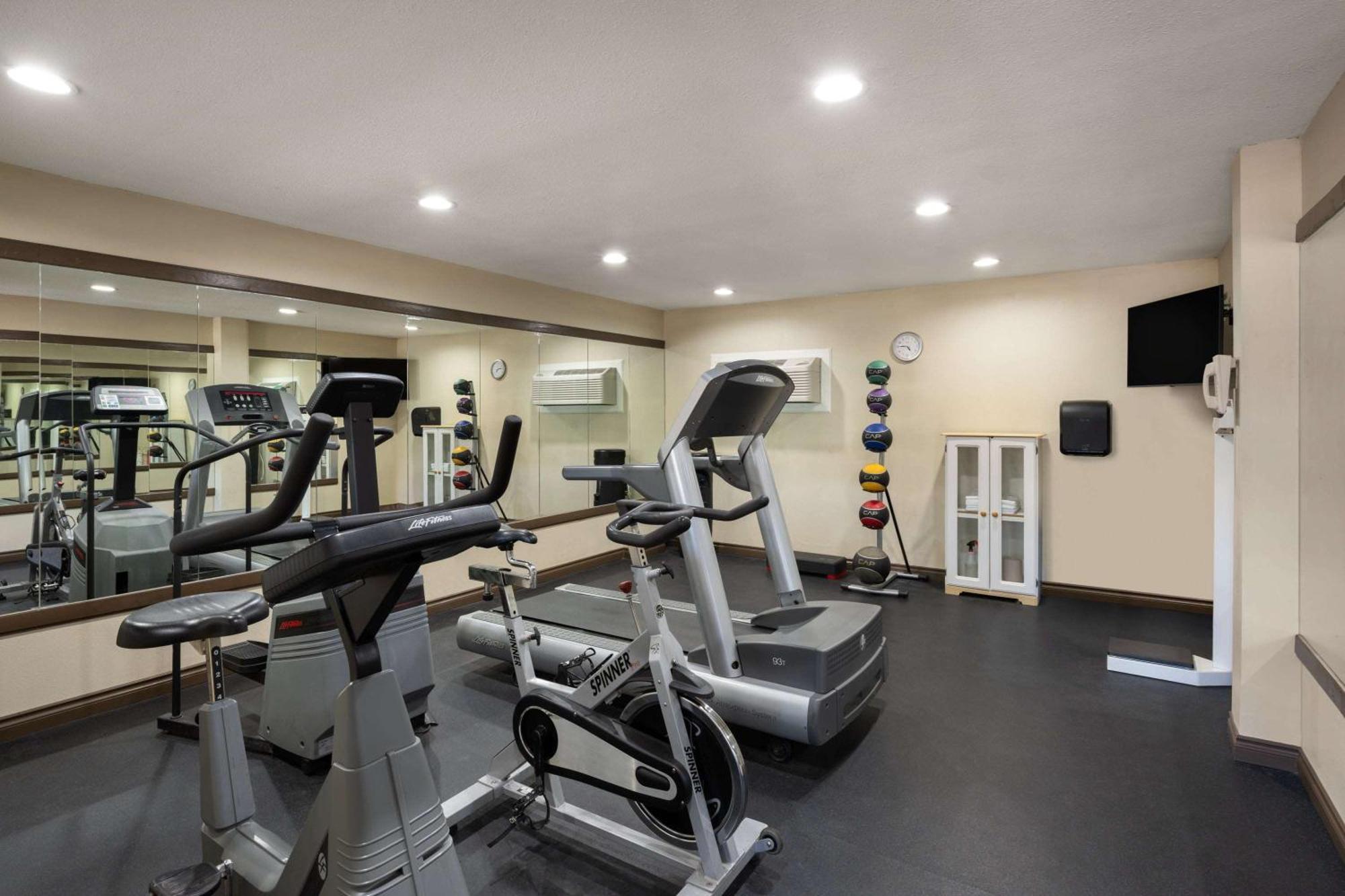 Days Inn By Wyndham Klamath Falls Esterno foto